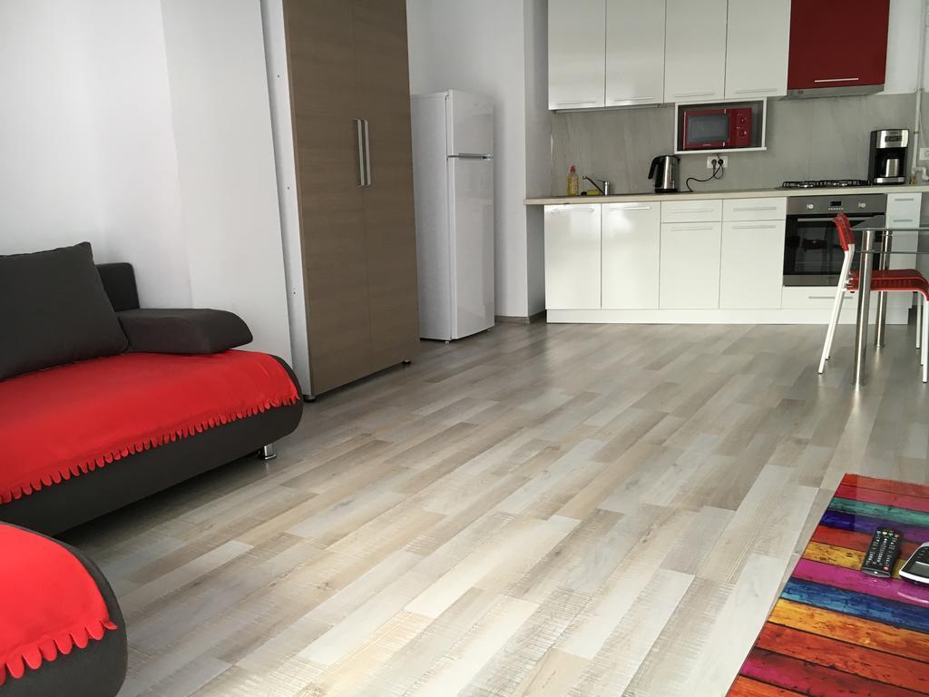 Nirvana Accommodation Bucureşti Ngoại thất bức ảnh