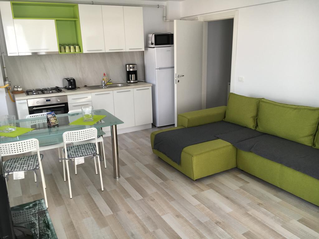 Nirvana Accommodation Bucureşti Ngoại thất bức ảnh