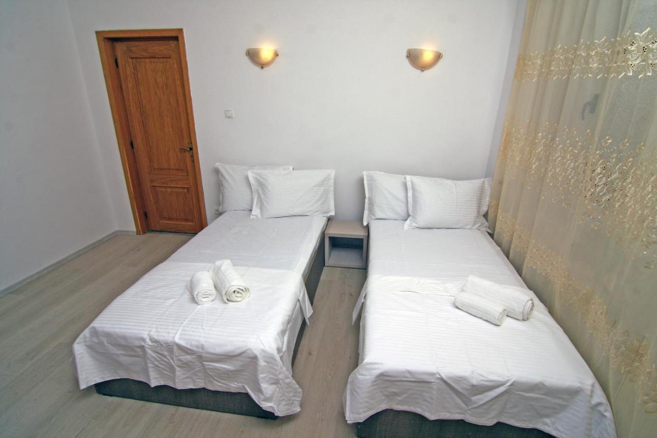 Nirvana Accommodation Bucureşti Ngoại thất bức ảnh